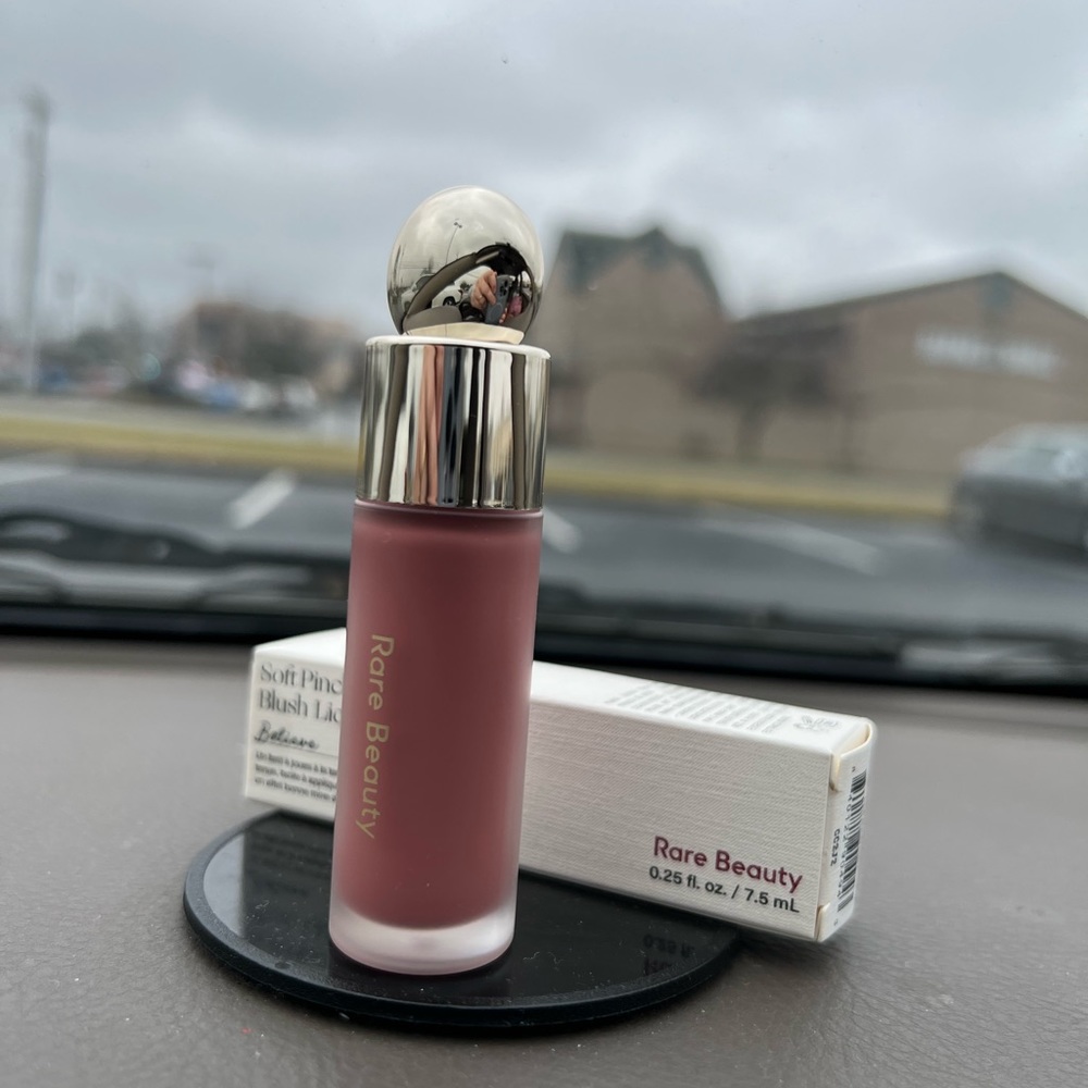 💋HP💋Rare Beauty - Believe Soft Pinch Liquid Blush - Picture 16 of 16
